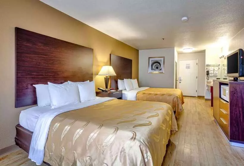 酒店 Quality Inn Near Six Flags Discovery Kingdomnapa Valley