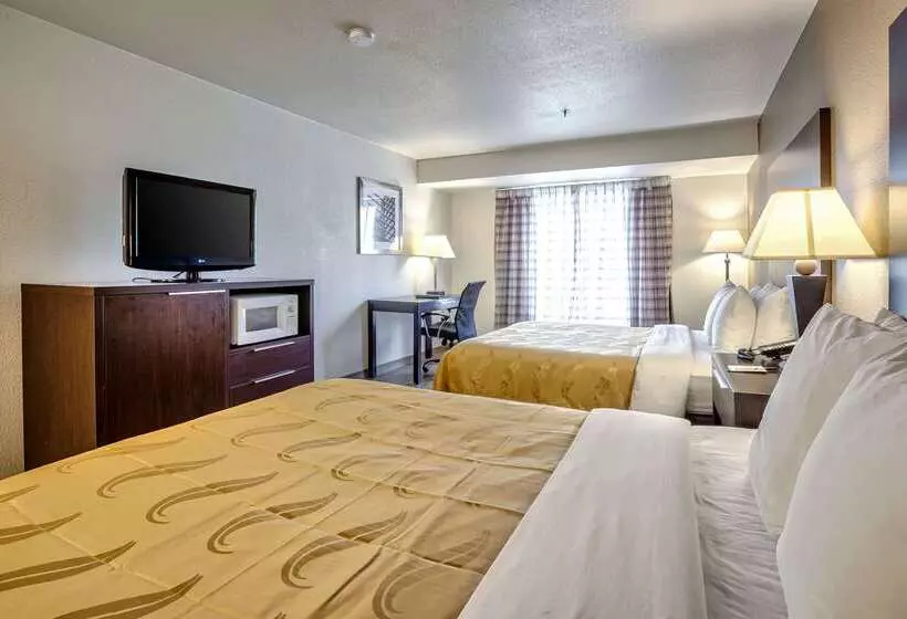 酒店 Quality Inn Near Six Flags Discovery Kingdomnapa Valley
