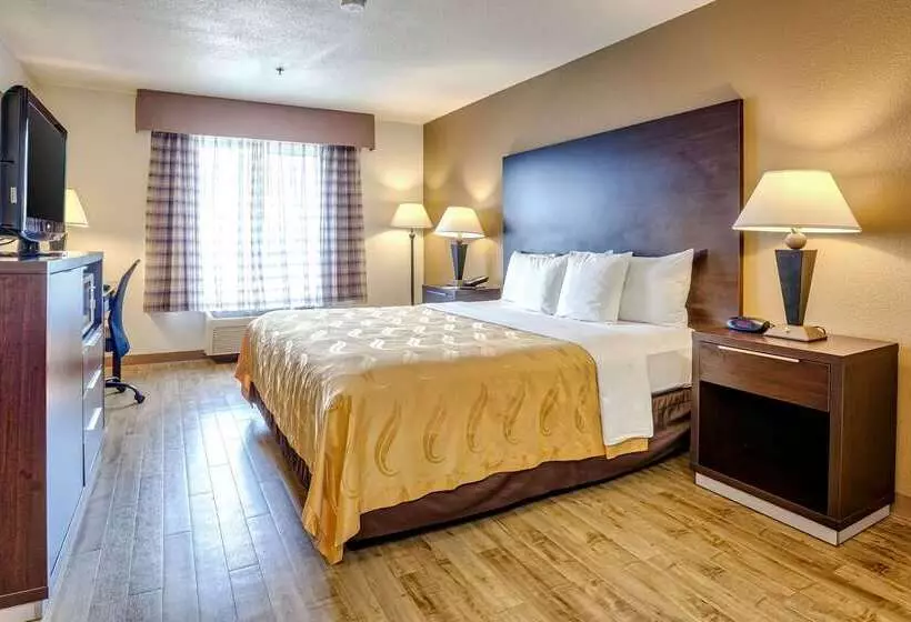 酒店 Quality Inn Near Six Flags Discovery Kingdomnapa Valley