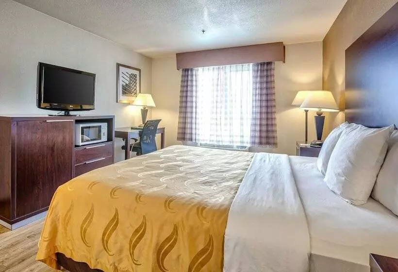 酒店 Quality Inn Near Six Flags Discovery Kingdomnapa Valley