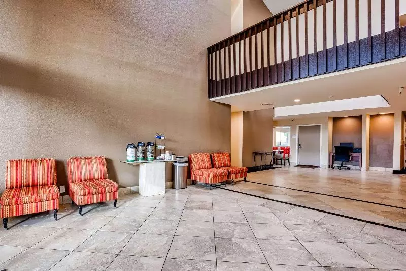 酒店 Quality Inn Near Six Flags Discovery Kingdomnapa Valley