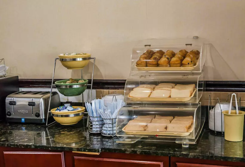 בית מלון כפרי Sunset Lodge