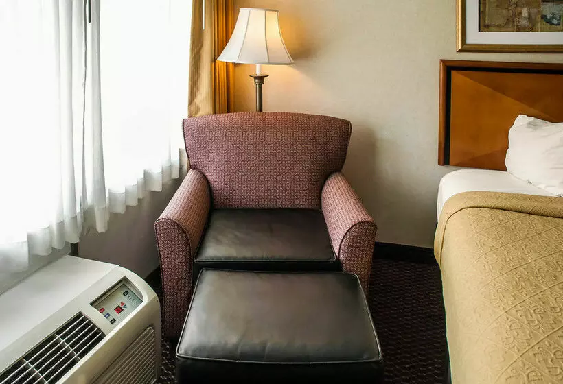 בית מלון כפרי Sunset Lodge