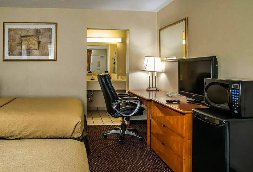 בית מלון כפרי Sunset Lodge