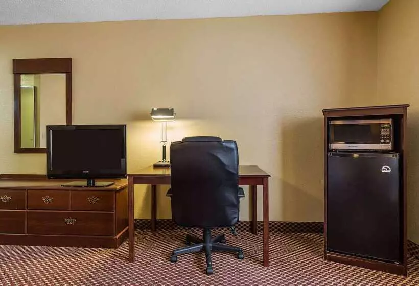 Otel Quality Inn & Suites Bloomington University Area