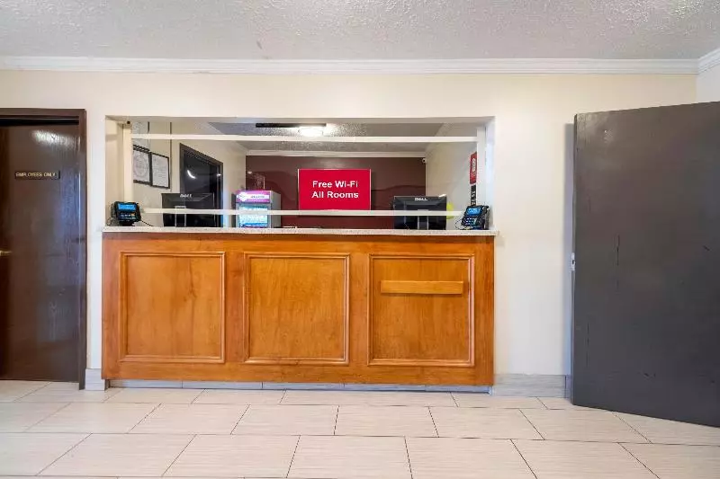 호텔 Red Roof Inn Dahlgren  Naval Base