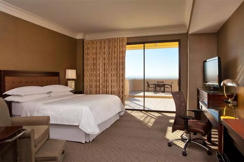 Otel Sheraton Crescent