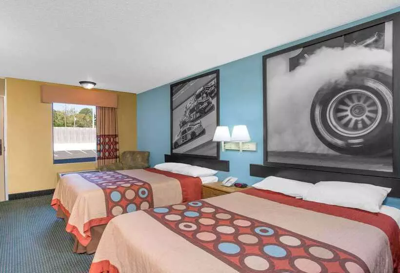 ホテル Super 8 By Wyndham Dunn