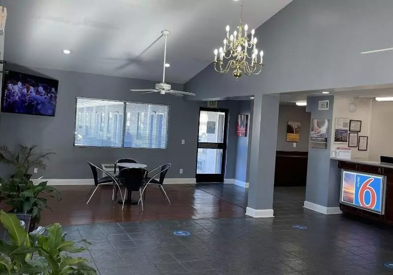 Motel 6 Pooler, Ga   Savannah Airport