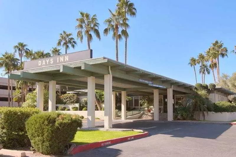 Days Inn Scottsdale Fashion Square Resort