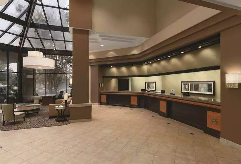 Embassy Suites Hotel Birmingham
