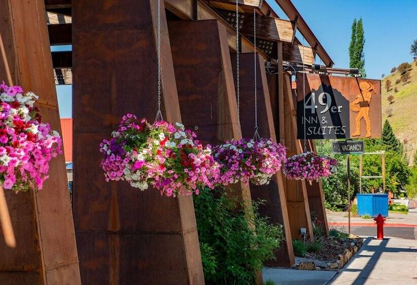 هتل 49'er Inn & Suites