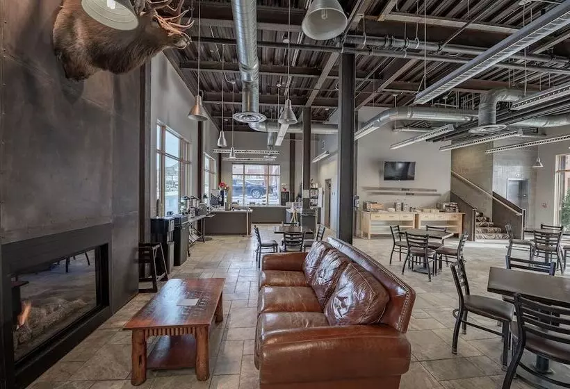 فندق 49'er Inn & Suites