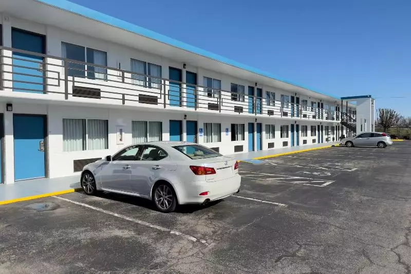 فندق Baymont By Wyndham Rock Hill