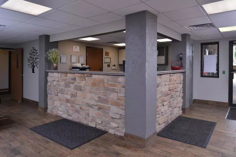 Отель Cottonwood Inn And Conference Center