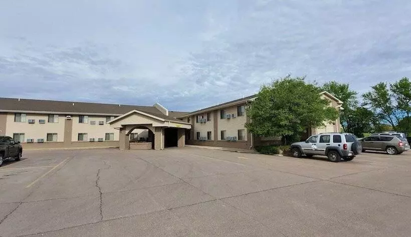 Отель Cottonwood Inn And Conference Center