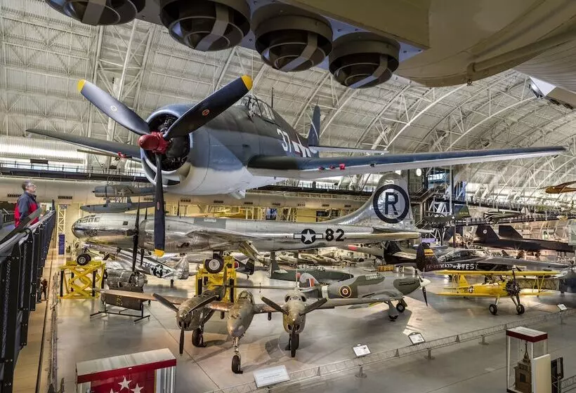 Hotel Crowne Plaza Dulles Airport, An Ihg