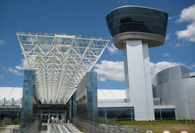 Otel Crowne Plaza Dulles Airport, An Ihg