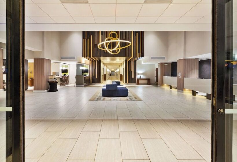 Otel Crowne Plaza Dulles Airport, An Ihg