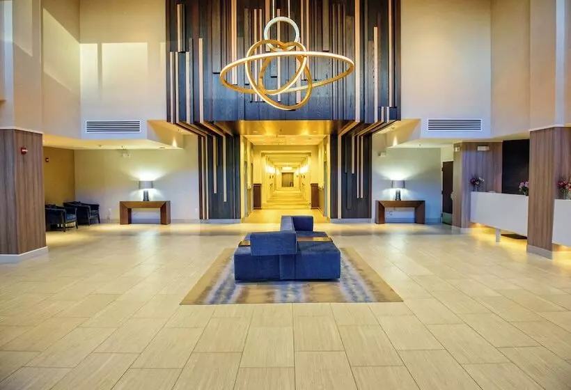 Hotel Crowne Plaza Dulles Airport, An Ihg