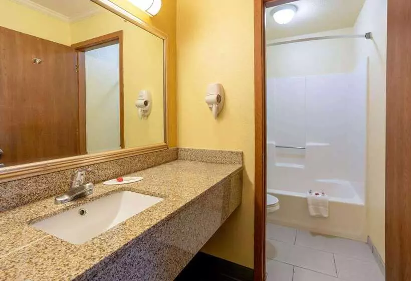 Отель Days Inn By Wyndham Alamogordo