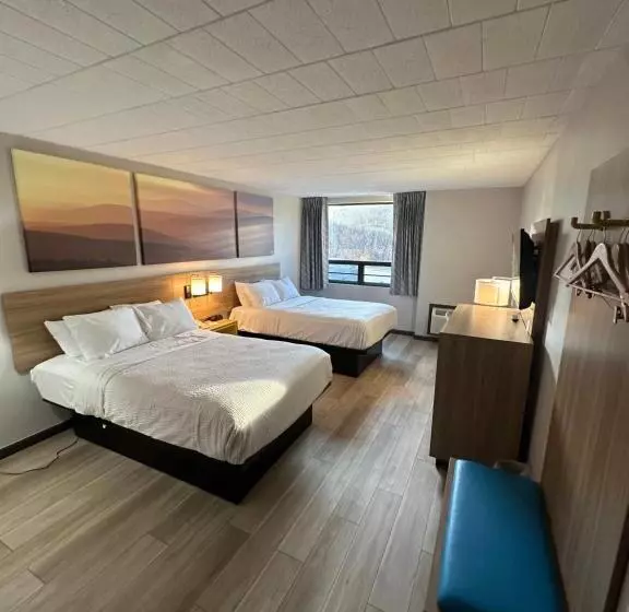 ホテル Days Inn By Wyndham Liberty