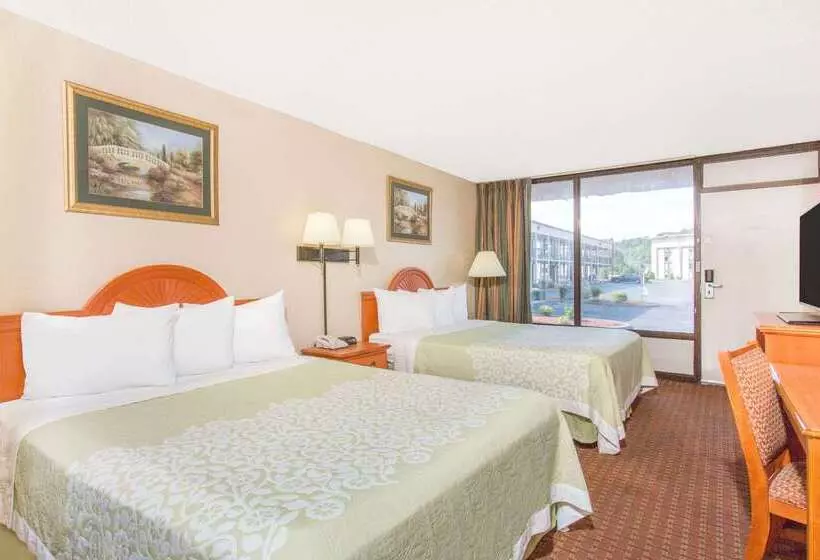 호텔 Days Inn By Wyndham Princeton