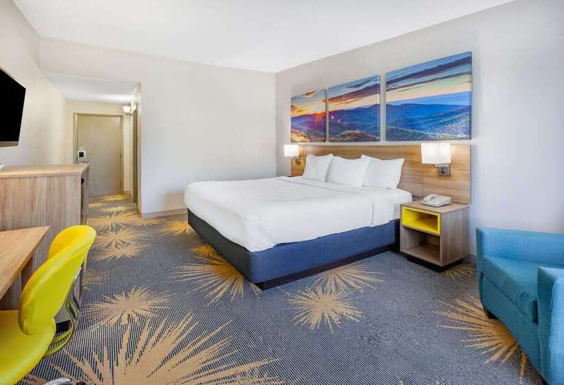 בית מלון כפרי Days Inn By Wyndham Roanoke Near I81