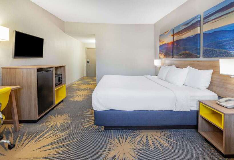 בית מלון כפרי Days Inn By Wyndham Roanoke Near I81