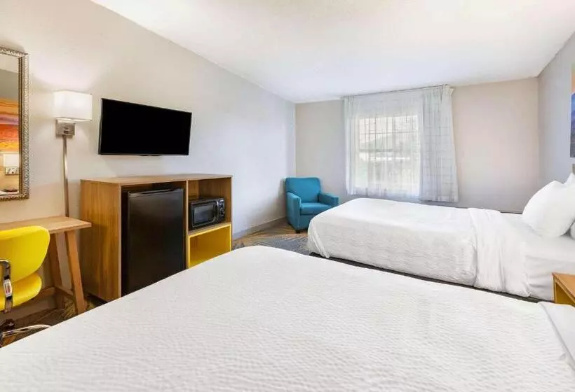 Otel Days Inn By Wyndham Roanoke Near I81