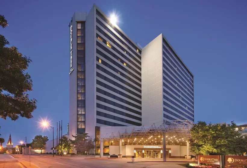 فندق Doubletree By Hilton Tulsa Downtown