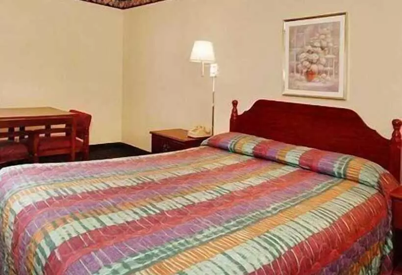 ホテル Econo Inn And Suites