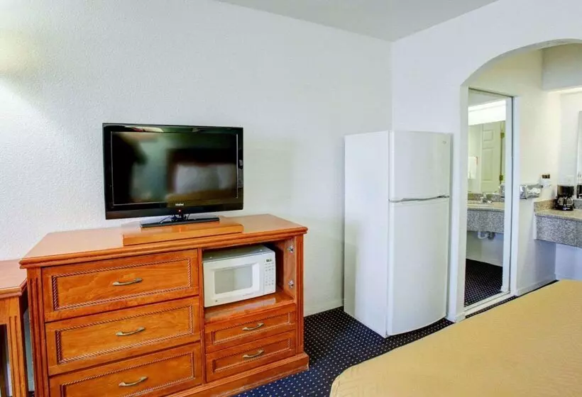 فندق Econo Lodge Temple