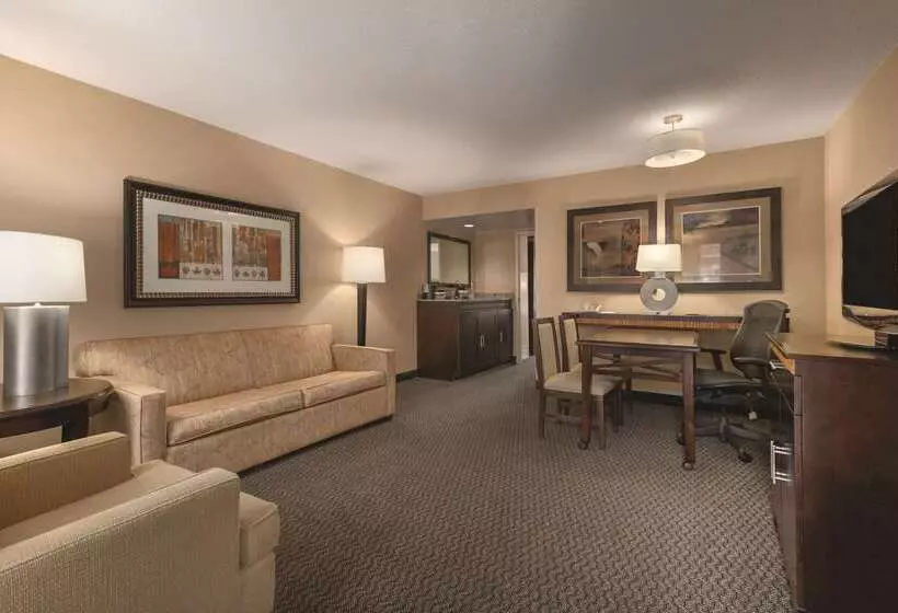 Embassy Suites Hotel Birmingham