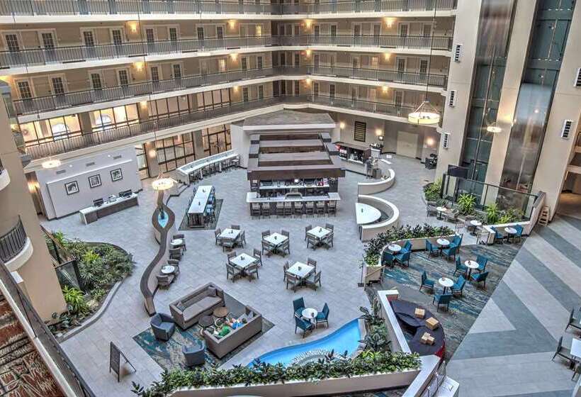 هتل Embassy Suites By Hilton Indianapolis North