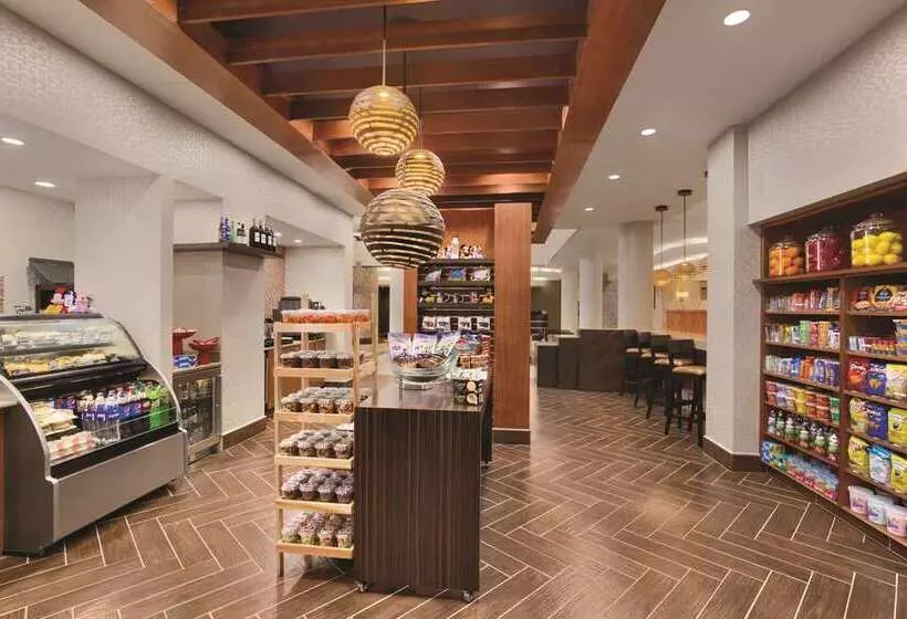 هتل Embassy Suites By Hilton Orlando International Dr Icon Park