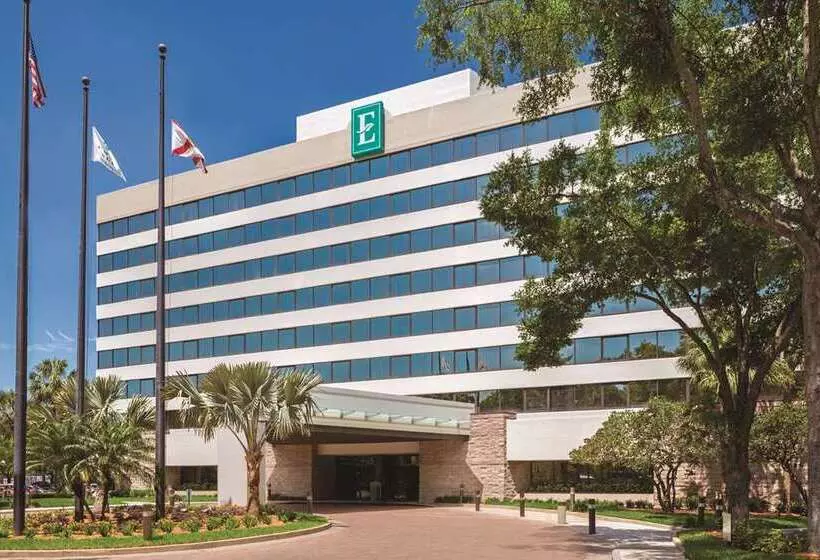 هتل Embassy Suites By Hilton Orlando International Dr Icon Park