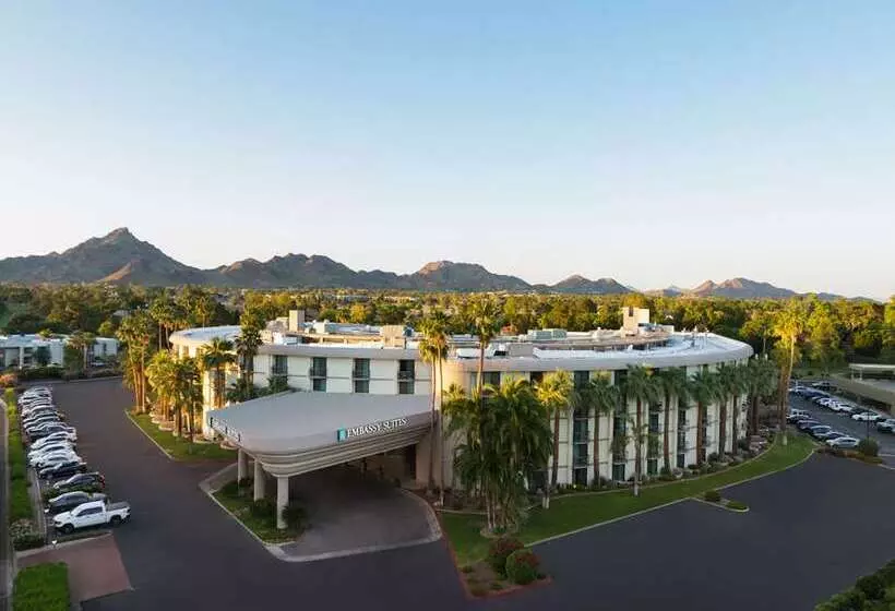 Szálloda Embassy Suites By Hilton Phoenix Biltmore