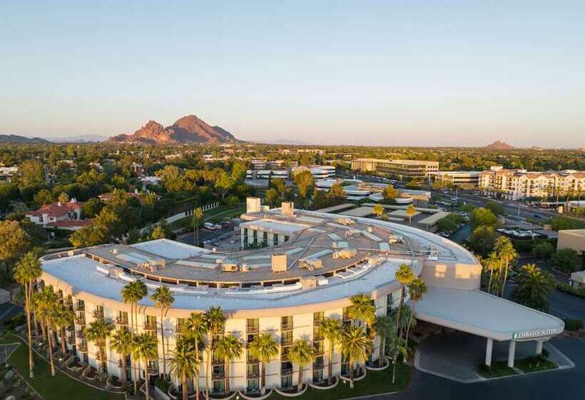 בית מלון כפרי Embassy Suites By Hilton Phoenix Biltmore