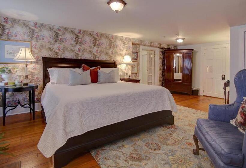 فندق Forsyth Park Inn