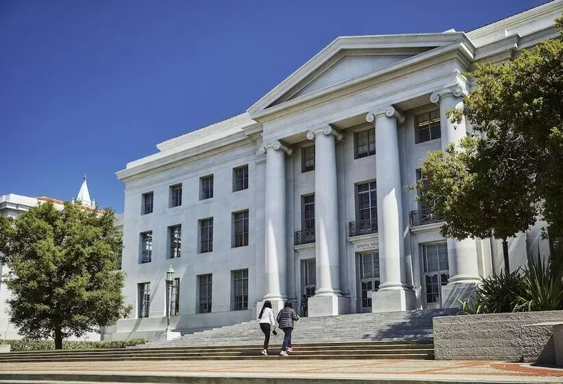 Otel Graduate By Hilton Berkeley