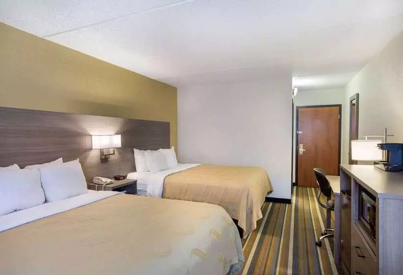 酒店 Quality Inn Central