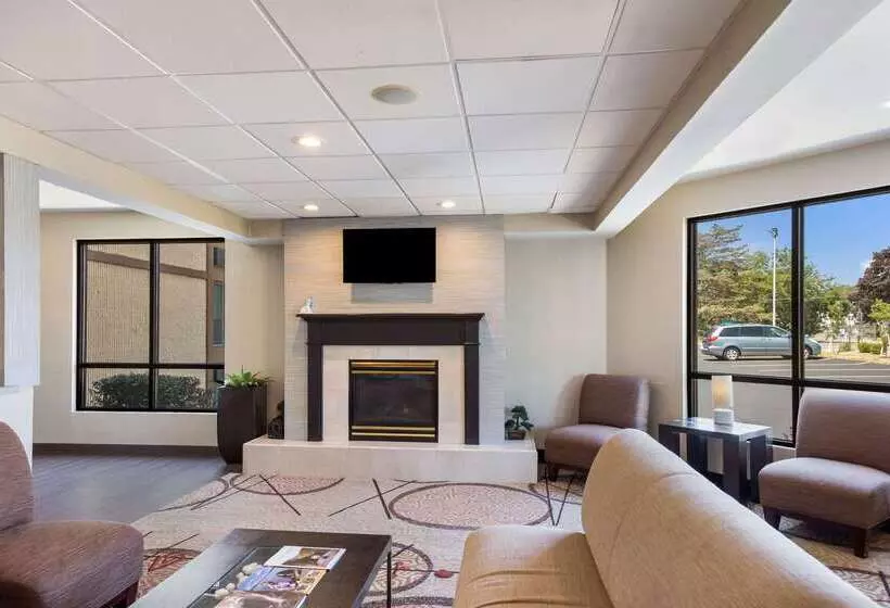 酒店 Quality Inn Central