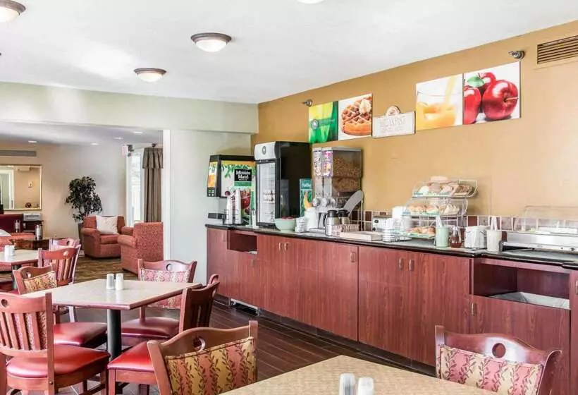 Szálloda Quality Inn