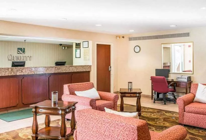 Szálloda Quality Inn