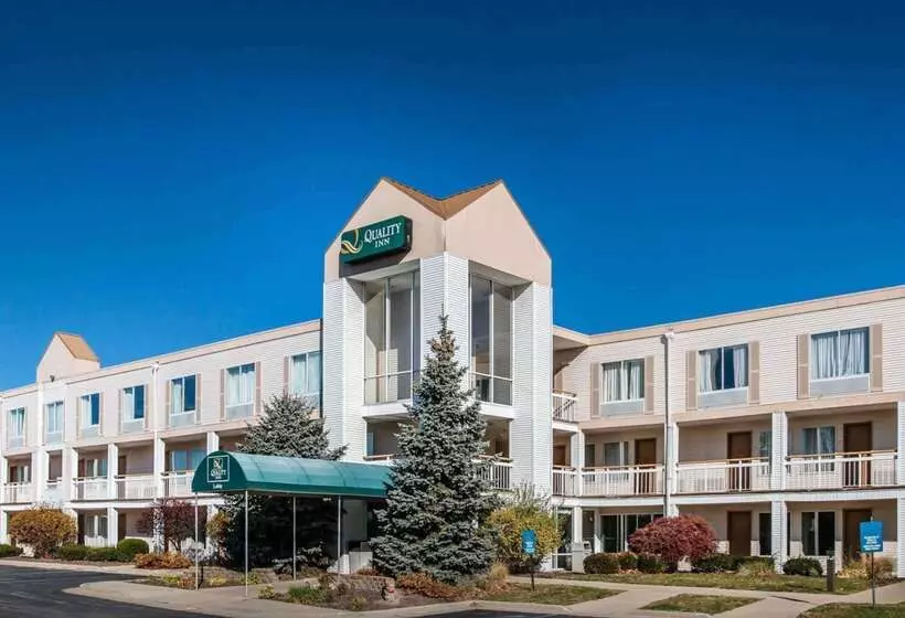 Szálloda Quality Inn