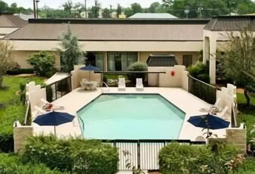 酒店 Ramada By Wyndham Lebanon