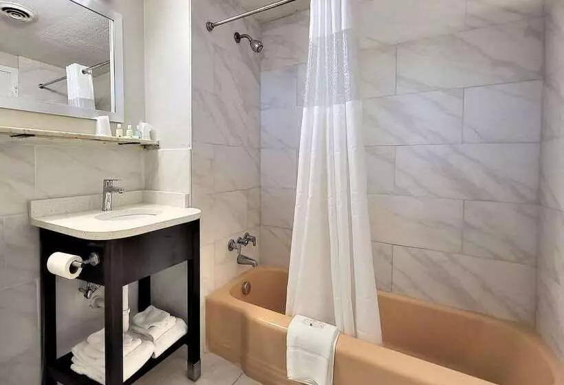 Motel 6 Norfolk, Va East Little Creek