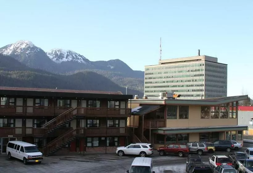 호텔 The Driftwood Lodge