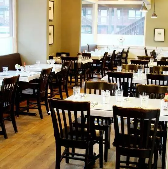 호텔 The Driftwood Lodge